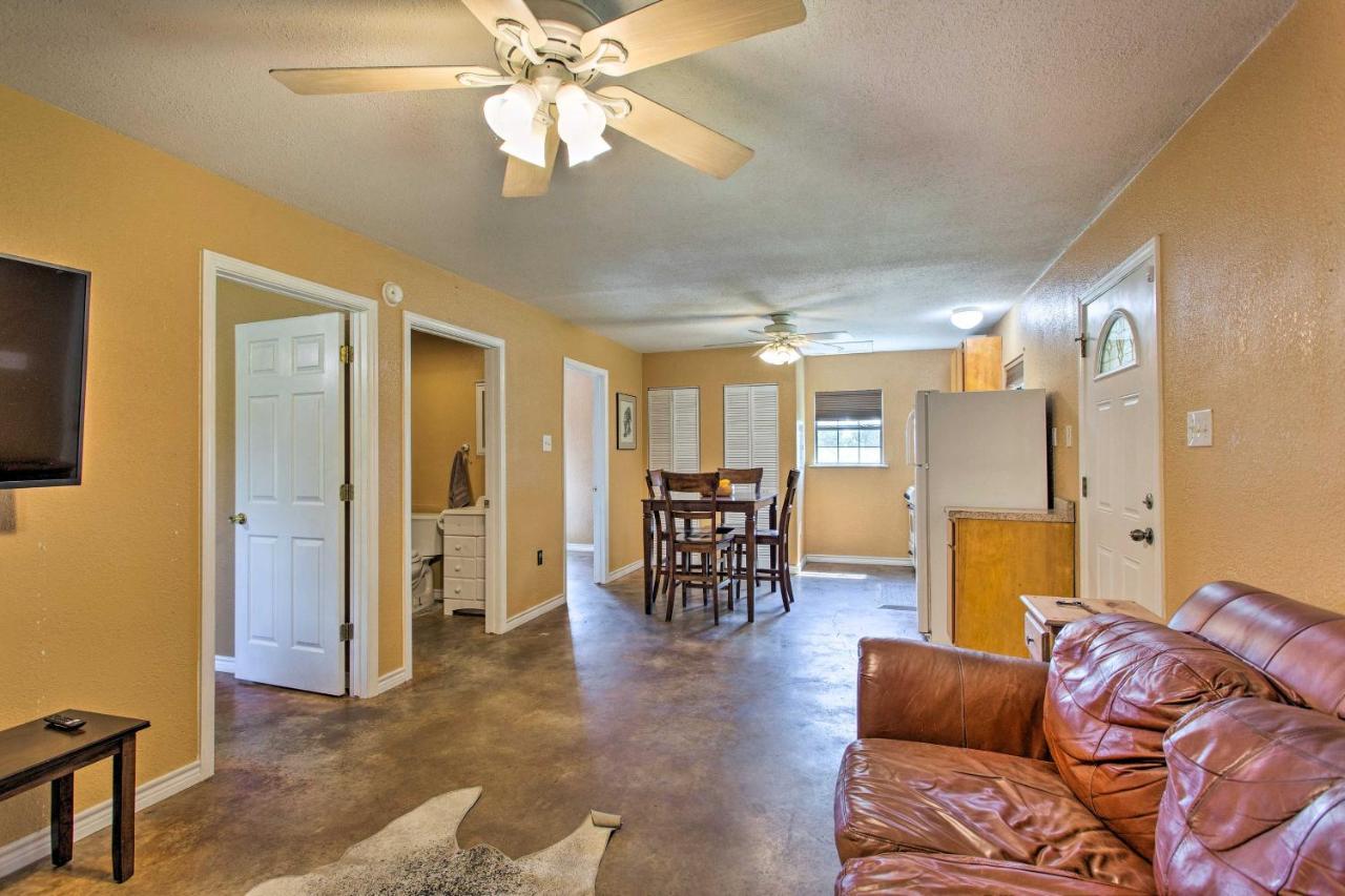 Collinsville Texas Cabin On 130 Acres Walk To Lake Ray Roberts מראה חיצוני תמונה
