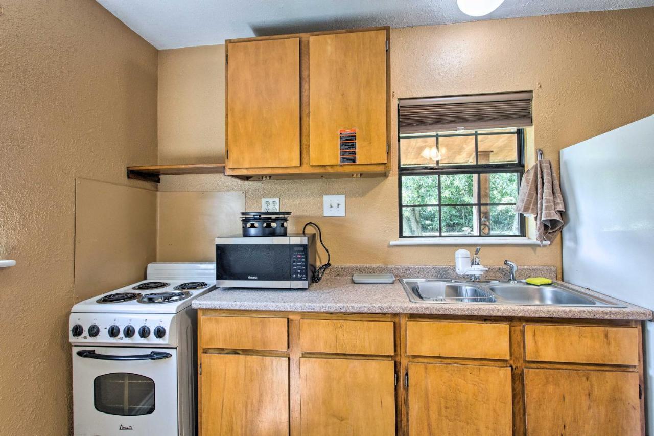 Collinsville Texas Cabin On 130 Acres Walk To Lake Ray Roberts מראה חיצוני תמונה